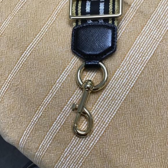 MARC JACOBS CAMERA BAG STRAP - MISSING CLASP - Picture 3 of 4